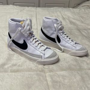 nike blazers